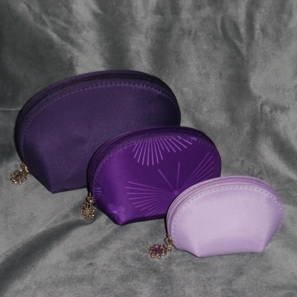 Set of 3 Nesting Cosmetic Cases - Picture 1 of 6